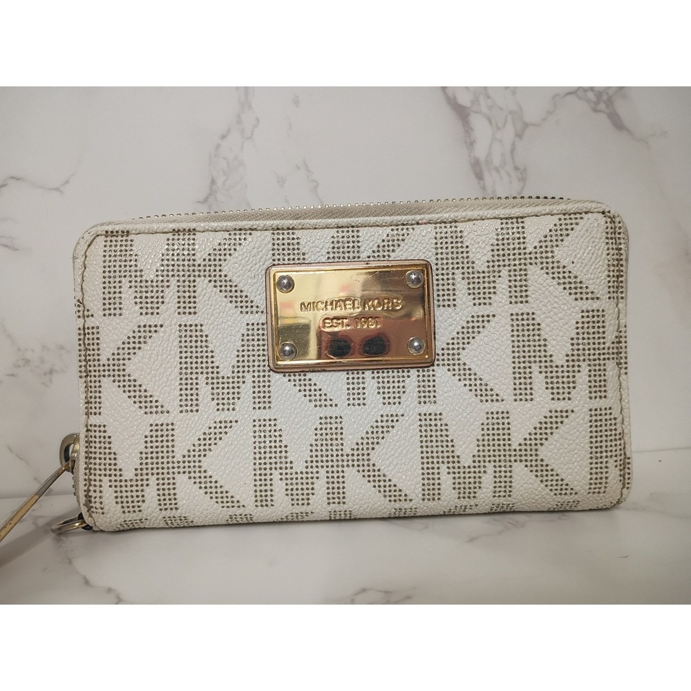 MICHAEL KORS Jet Set Vanilla Leather Zip-Around Continental Wallet - EUC